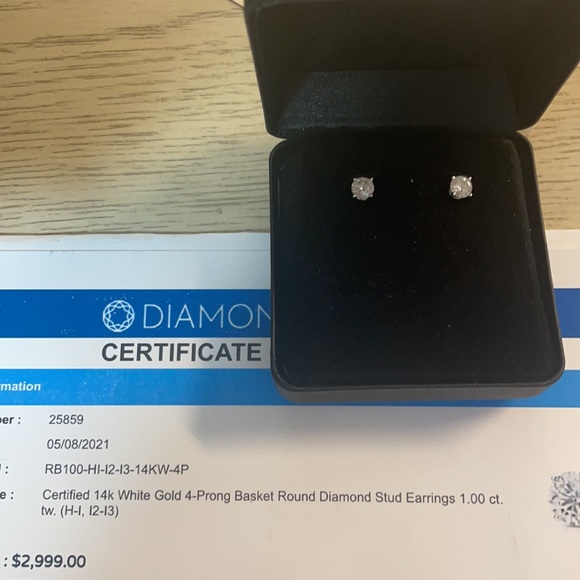 1cttw diamond stud earrings in 14k white gold h-I color i2 i3 clarity - Picture 2 of 4